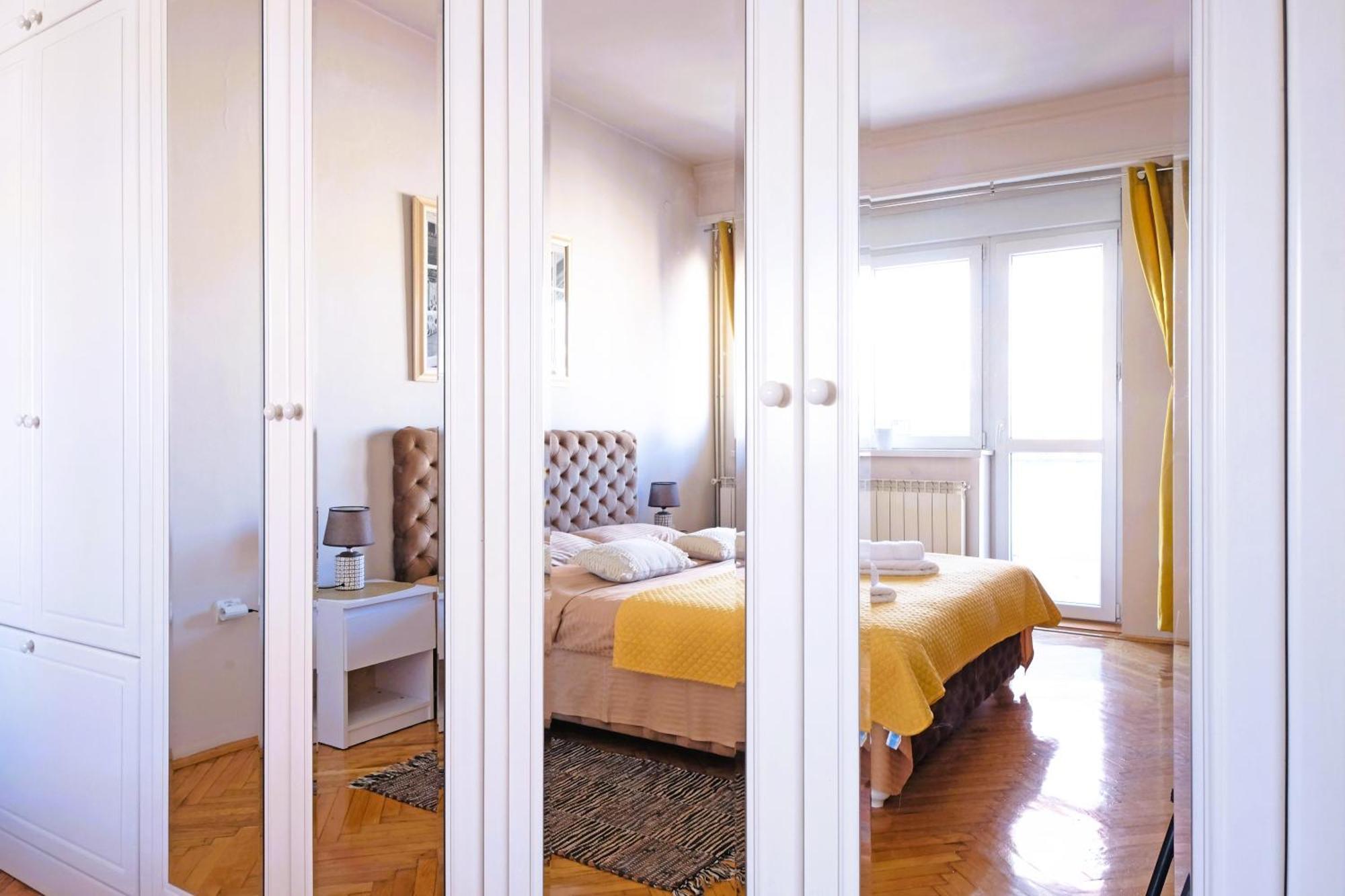 Windows City Apartment Beograd Bagian luar foto