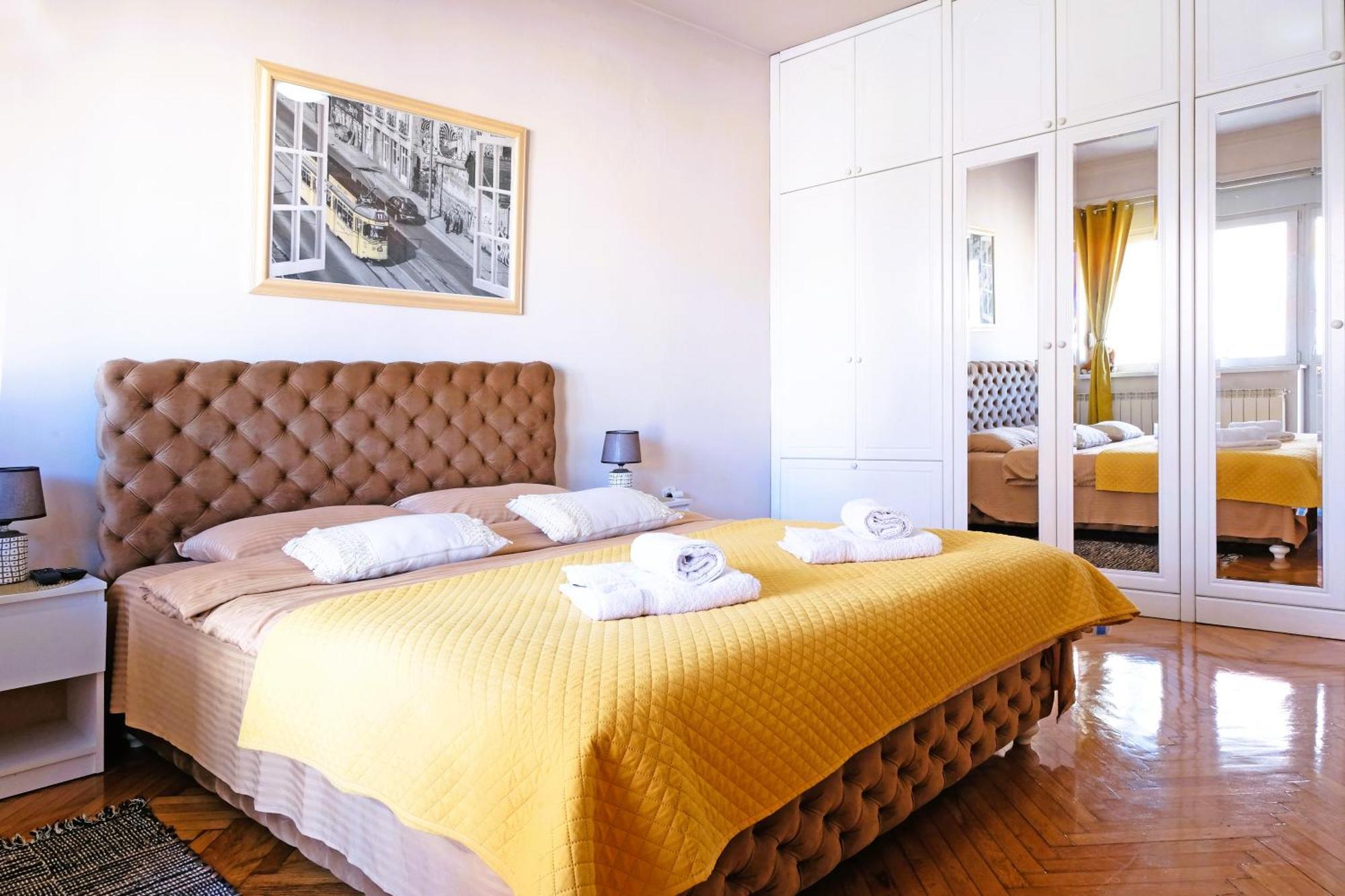 Windows City Apartment Beograd Bagian luar foto